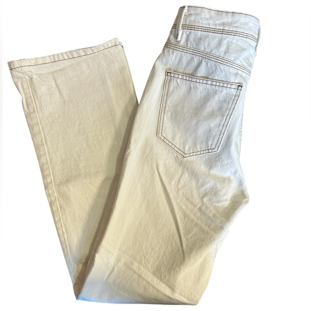 NWT Zara High Rise Cream Denim wide leg Jeans - Picture 2 of 3